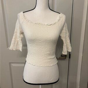 Kendall + Kylie white off-the-shoulder ruched cropped blouse 3/4 sleeve size M
